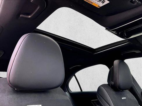 Used 2023 Mercedes-Benz C 43 AMG 4MATIC Sedan image 17