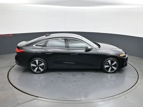 Used 2025 Audi A5 2.0T Prestige image 17