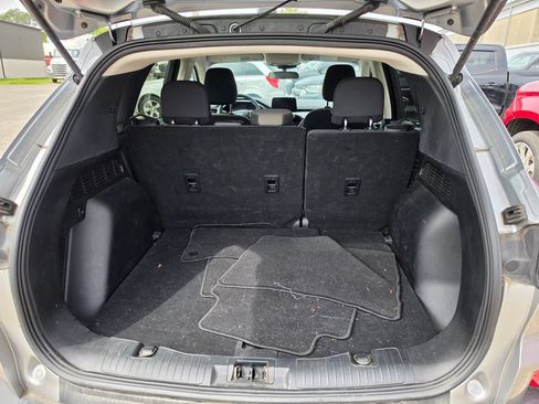 Used 2021 Ford Escape SE AWD/4WD image 8