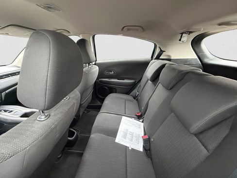 Used 2016 Honda HR-V LX image 7