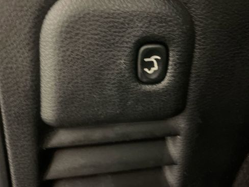 Used 2020 Jeep Grand Cherokee Limited w/ Premium Lighting Group AWD/4WD image 31