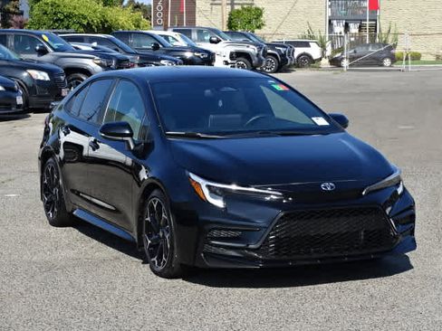 Used 2025 Toyota Corolla FX FWD image 2