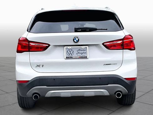 Used 2019 BMW X1 xDrive28i w/ Convenience Package image 5