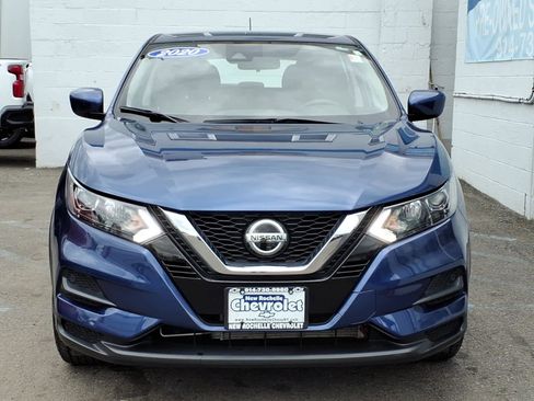 Used 2020 Nissan Rogue Sport S w/ Appearance Package AWD/4WD image 2