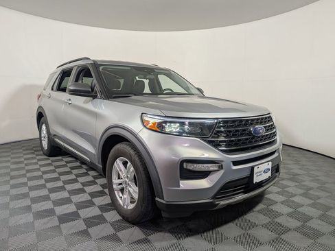 Used 2020 Ford Explorer XLT w/ Equipment Group 202A RWD image 1