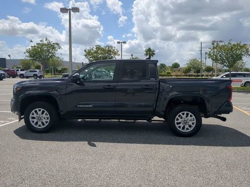 Certified 2024 Toyota Tacoma SR5 image 7