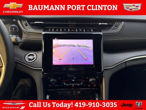 Used 2024 Jeep Grand Cherokee Altitude AWD/4WD image 20