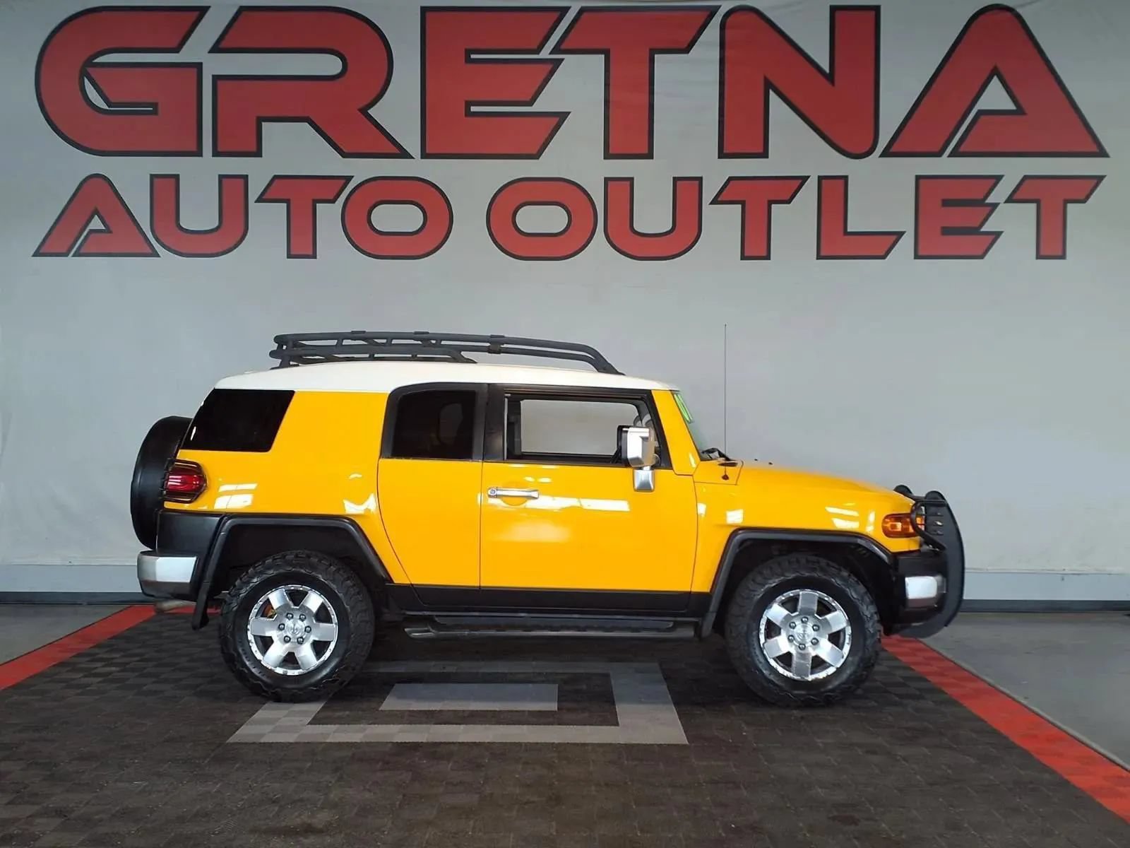 Used 2007 Toyota FJ Cruiser 4WD w/ Upgrade Pkg 2 image 1