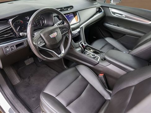 Used 2022 Cadillac XT6 Luxury image 10