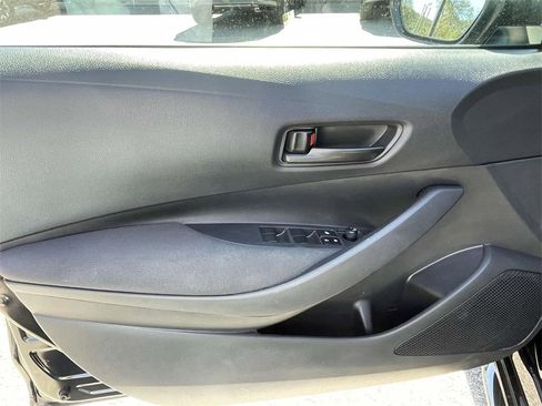 Used 2024 Toyota Corolla LE image 16