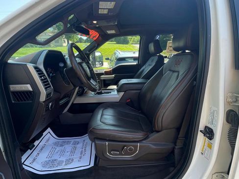 Used 2017 Ford F150 King Ranch w/ Equipment Group 601A Luxury AWD/4WD image 19