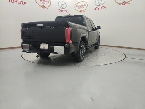 Used 2024 Toyota Tundra Limited AWD/4WD image 8