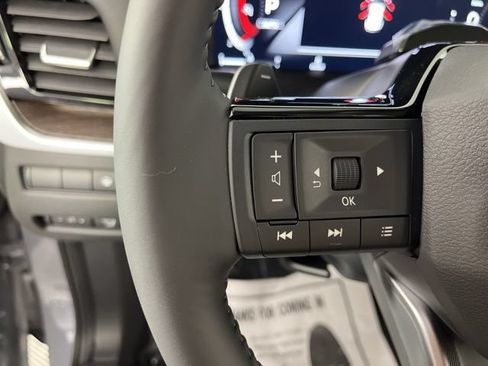 New 2026 Nissan Rogue Platinum w/ Tech Package AWD/4WD image 22