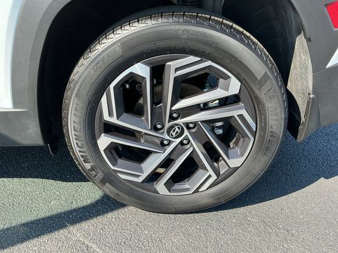 Certified 2026 Hyundai Tucson Limited AWD/4WD image 19