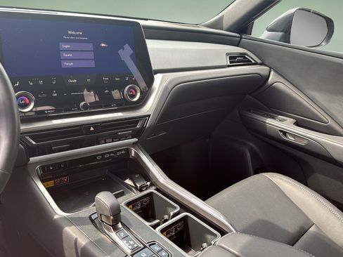 Certified 2025 Lexus TX 350 AWD w/ Technology Package image 31