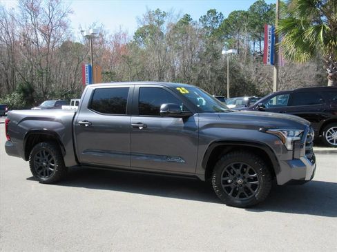 Used 2025 Toyota Tundra Platinum image 2