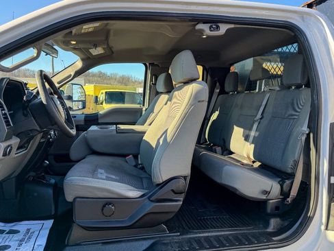Used 2019 Ford F450 XL w/ XL Value Package image 13