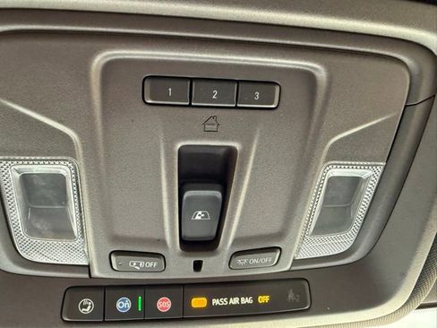 Used 2019 GMC Sierra 1500 SLT image 27