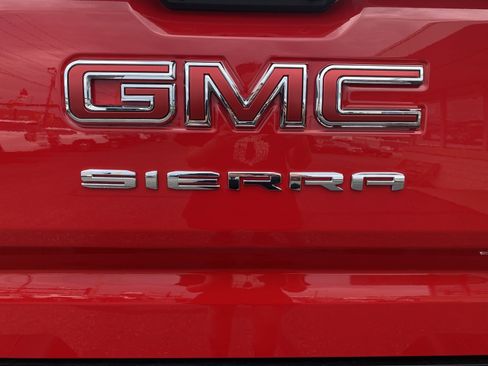 New 2025 GMC Sierra 1500 Elevation image 56