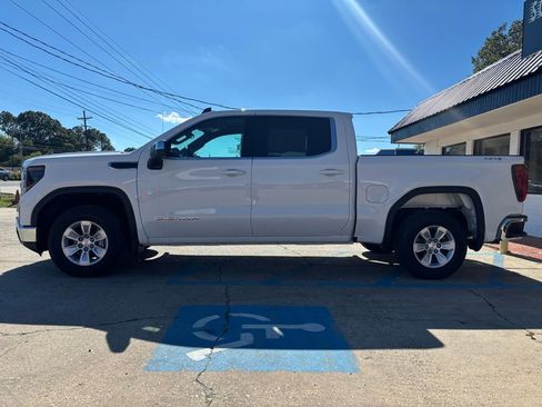 Used 2024 GMC Sierra 1500 SLE image 5