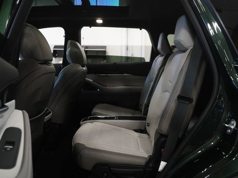 Used 2026 INFINITI QX60 Autograph w/ Dark Cargo Package image 15