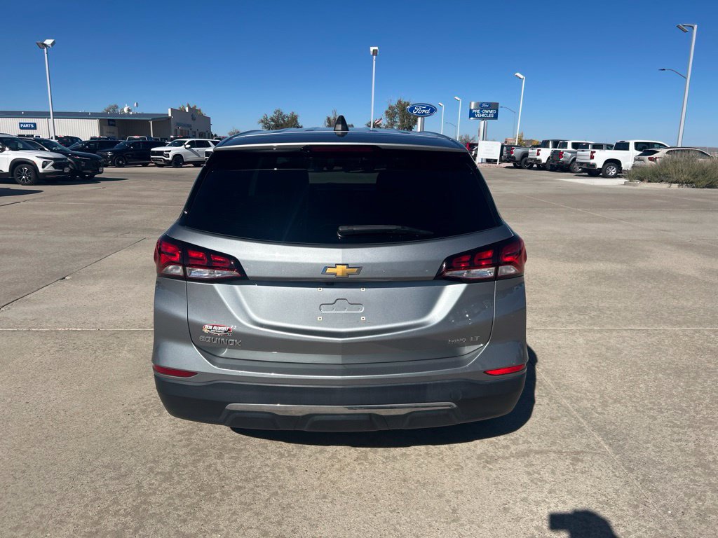 Used 2023 Chevrolet Equinox LT w/ LPO, Floor Liner Package AWD/4WD image 4