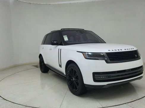 Used 2023 Land Rover Range Rover SE image 66