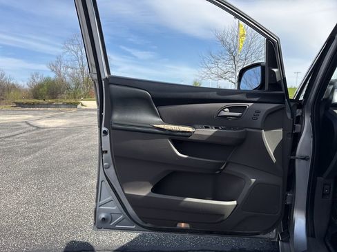 Used 2011 Honda Odyssey Touring image 8