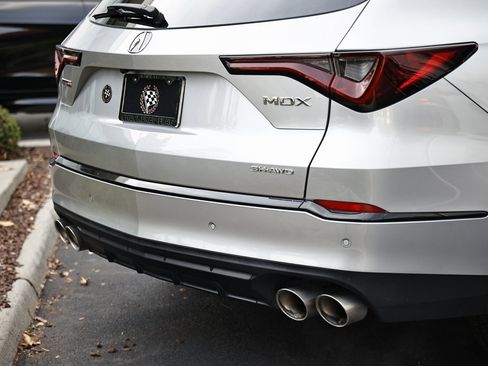 Used 2022 Acura MDX Type S image 9