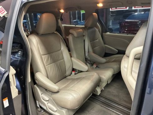 Used 2018 Toyota Sienna XLE Premium image 33