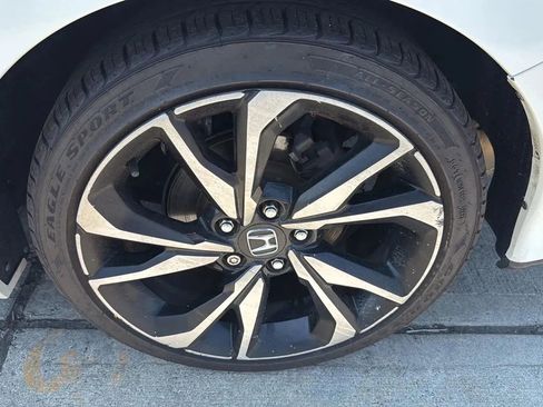 Used 2017 Honda Civic Si image 9