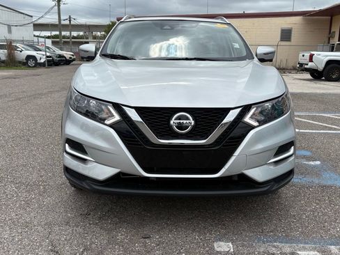 Used 2020 Nissan Rogue Sport SL image 8