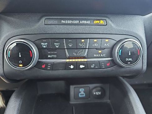 Certified 2023 Ford Escape ST-Line AWD/4WD image 23