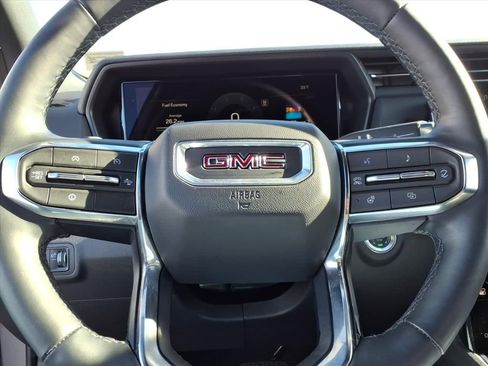 Used 2025 GMC Terrain Elevation image 20