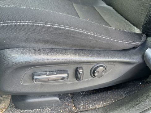 Certified 2023 Honda CR-V EX image 13