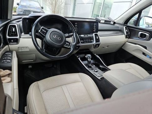Used 2021 Kia Sorento S w/ Panoramic Sunroof Package image 12