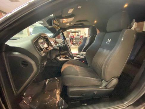 Used 2020 Dodge Challenger R/T Scat Pack RWD image 12