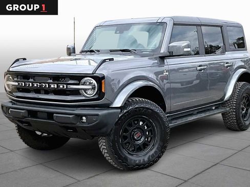 Used 2024 Ford Bronco Outer Banks image 1