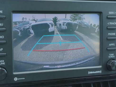 Used 2021 Toyota RAV4 LE FWD image 19