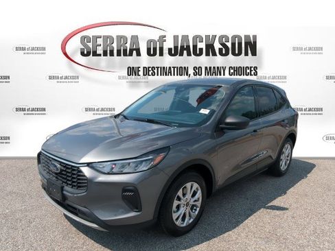 Used 2025 Ford Escape Active FWD image 5