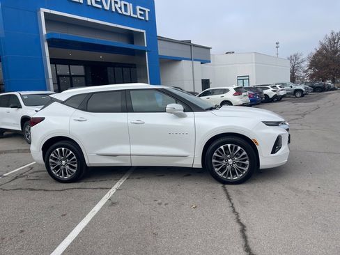 Certified 2021 Chevrolet Blazer Premier w/ Driver Confidence II Package image 2