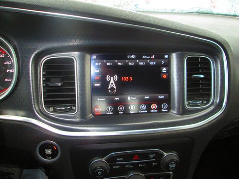 Used 2018 Dodge Charger GT w/ Navigation & Travel Group image 15