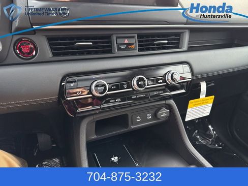New 2026 Honda Pilot Touring image 32