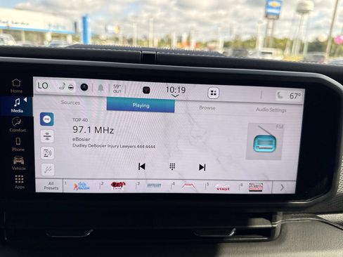 Used 2024 Jeep Gladiator Mojave w/ Convenience Group image 24