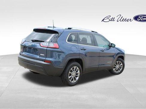 Used 2020 Jeep Cherokee Latitude Plus w/ Cold Weather Group AWD/4WD image 5