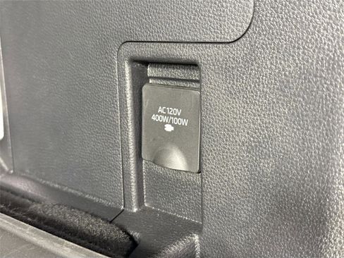 Certified 2024 Toyota Sequoia Platinum image 41