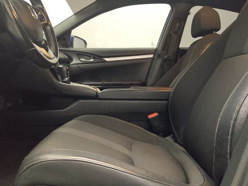 Used 2019 Honda Civic Sport image 17