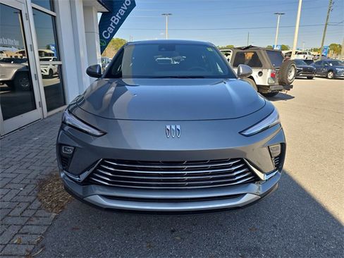 New 2026 Buick Envista Preferred w/ Convenience I Package image 2