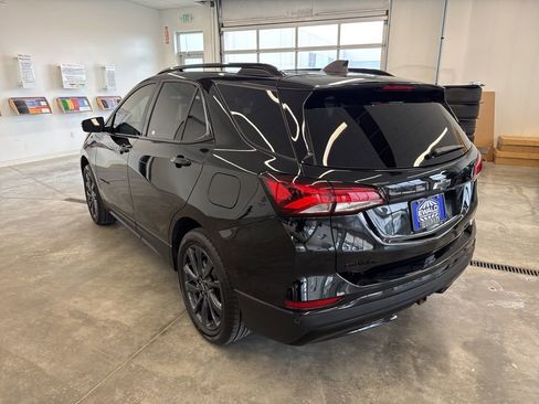 Used 2024 Chevrolet Equinox RS w/ RS Leather Package image 5