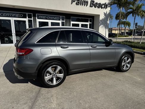 Used 2019 Mercedes-Benz GLC 300 image 5